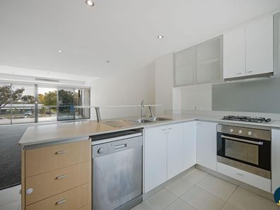 2/595 Canning Highway, Alfred Cove WA 6154