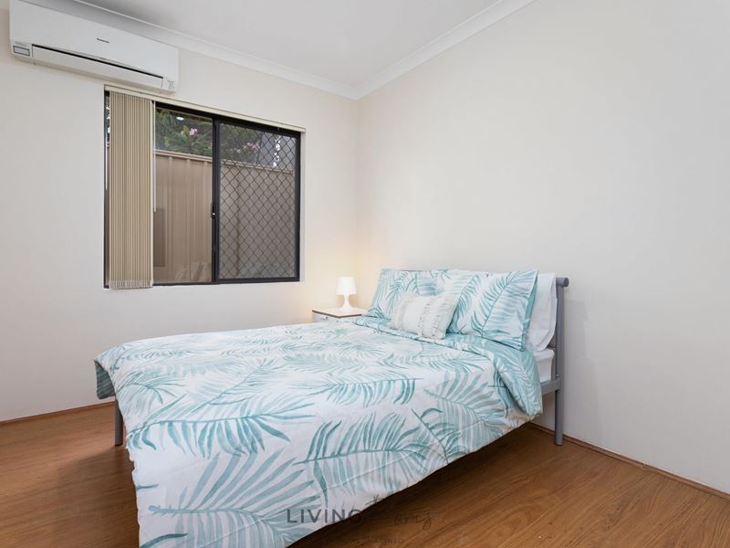 Room/3  58B Hopkinson Way, Wilson WA 6107