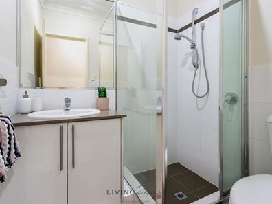 Room/3  58B Hopkinson Way, Wilson WA 6107