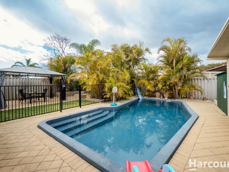 10 Kippilaw Loop, Carramar