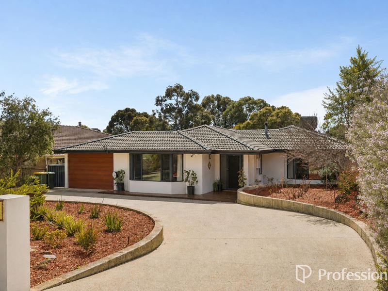 22 Temby Avenue, Kalamunda WA 6076