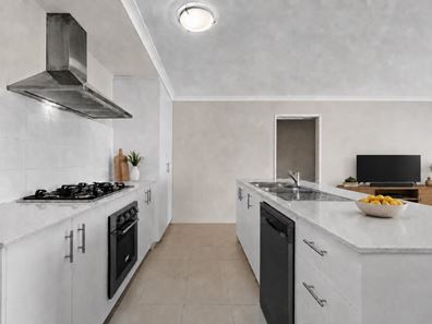 51D Blackbird Avenue, Gwelup WA 6018