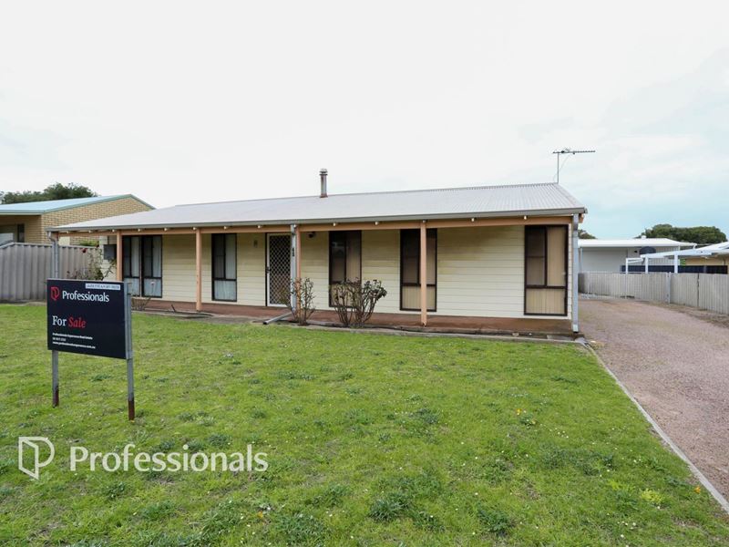 42 Easton Road, Castletown WA 6450