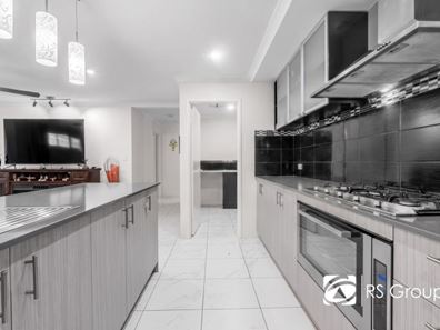 3 Variegate Road, Baldivis WA 6171