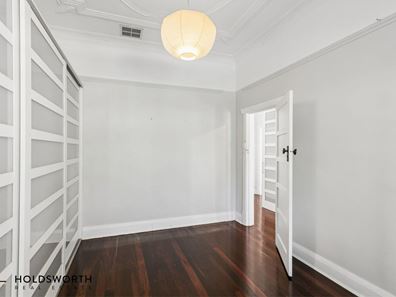 71 Kalgoorlie Street, Mount Hawthorn WA 6016
