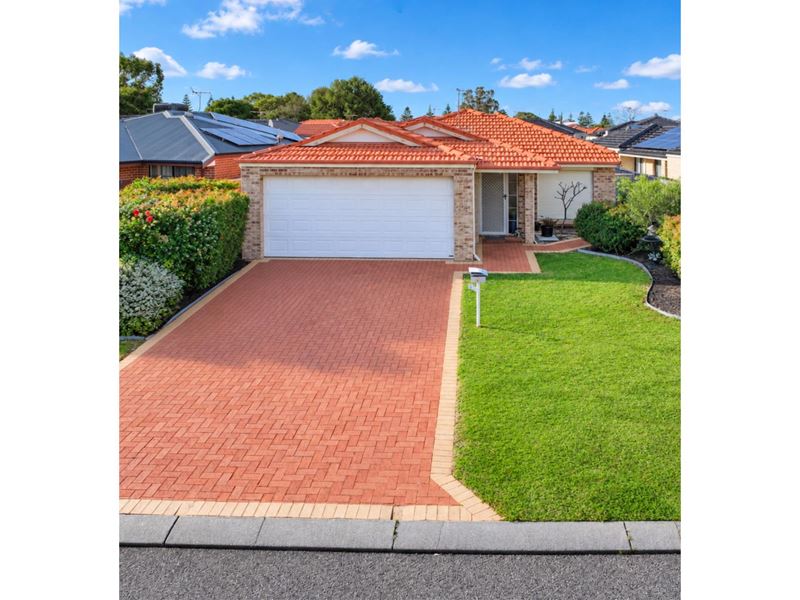 4/23 Montebourg Meander, Port Kennedy WA 6172