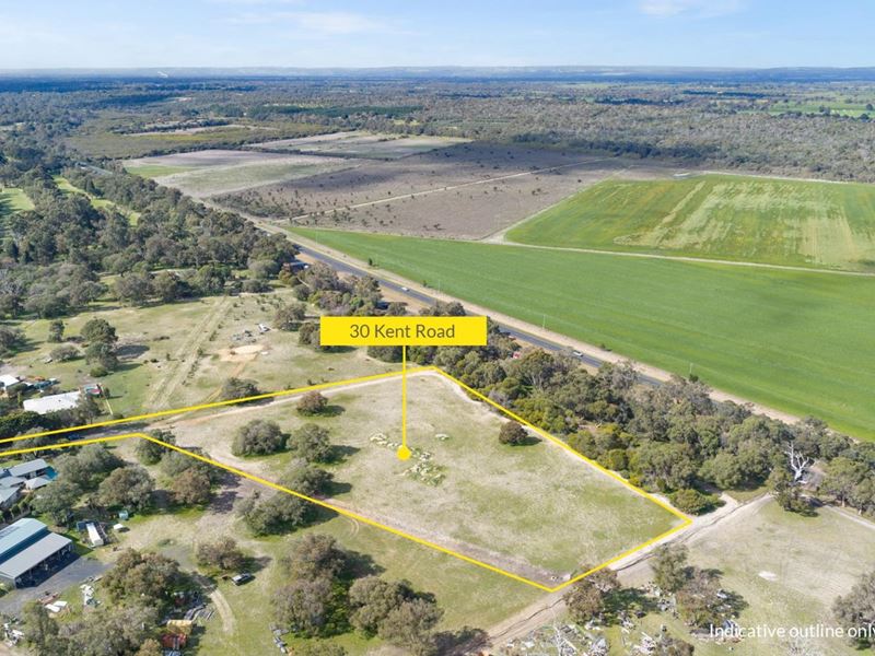 30 Kent Road, Stratham