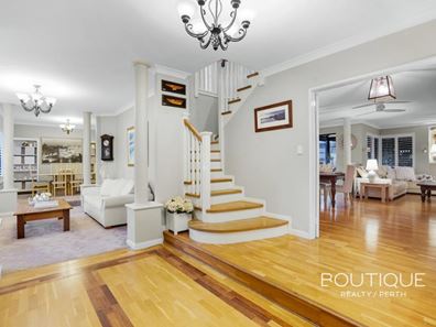11 Waterston Gardens, Hillarys WA 6025