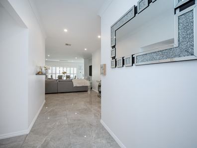 8 Rathmines Street, Clarkson WA 6030