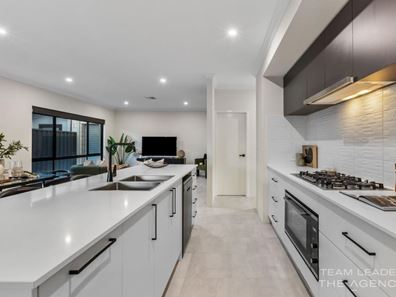 6 Oregano Way, Landsdale WA 6065