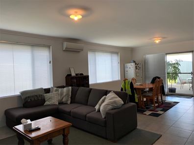 32 Mackerel Avenue, Kealy WA 6280