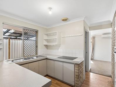 14B Yampi Court, Huntingdale WA 6110