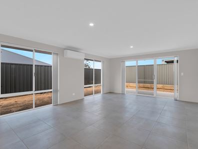 5 Taylor Mews, Waroona WA 6215