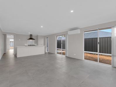5 Taylor Mews, Waroona WA 6215