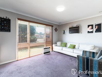 47 Pannell Way, Girrawheen WA 6064