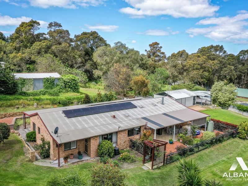 65 Regent Street, Gledhow WA 6330