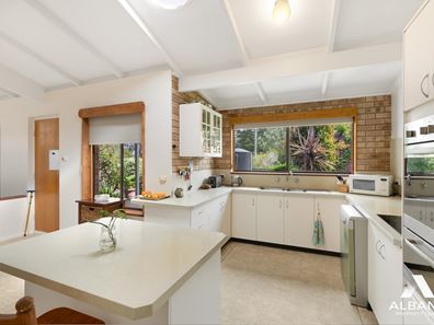 65 Regent Street, Gledhow WA 6330