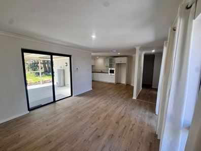 5 Osmunda Place, Pinjarra WA 6208