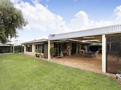 5 Dior Place, Greenfields WA 6210
