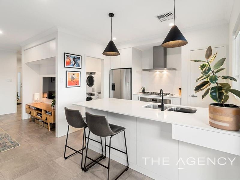 217 Leeuwin Boulevard, Bushmead