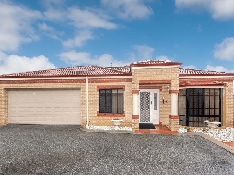 9/9 St Marks Drive, Hillarys WA 6025