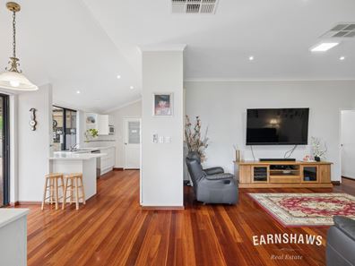 4 Marra Mews, Jane Brook WA 6056