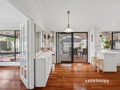 4 Marra Mews, Jane Brook WA 6056