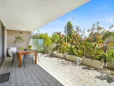 1/2 Burvill Drive, Floreat WA 6014