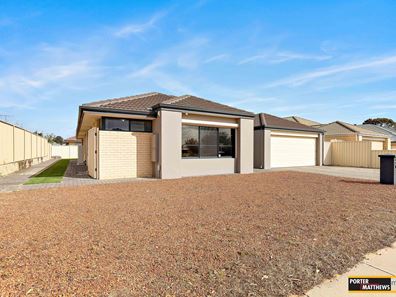 338 Westfield Road, Seville Grove WA 6112