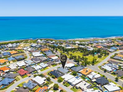 3 Quandong Parkway, Halls Head WA 6210