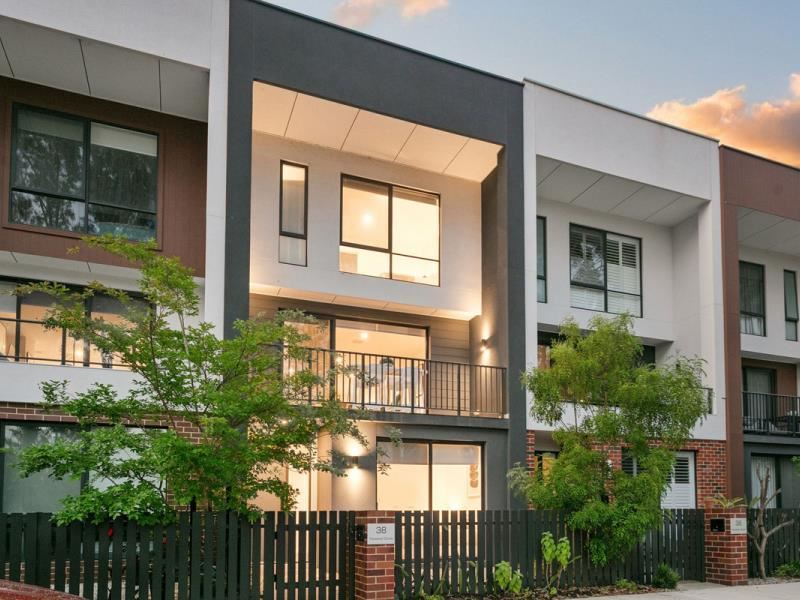 38 Penzance Circuit, Glendalough