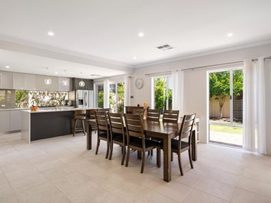 22 Nougat Crescent, Yalyalup WA 6280