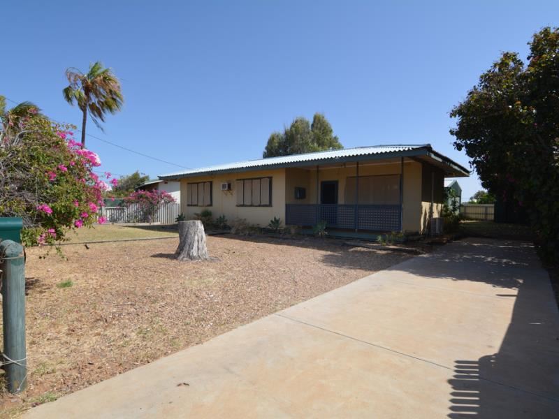 45 Carey Street, Carnarvon WA 6701