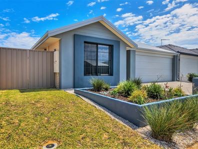 27 Crimson Road, Karnup WA 6176