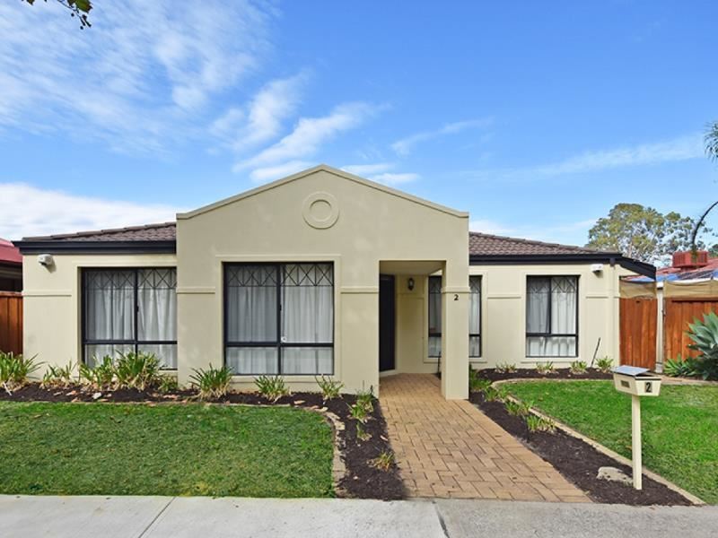 2 Woodlake Boulevard, Ellenbrook WA 6069