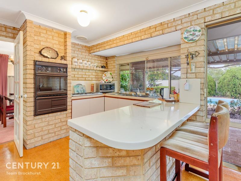 26 Stonecreek Close, Thornlie WA 6108