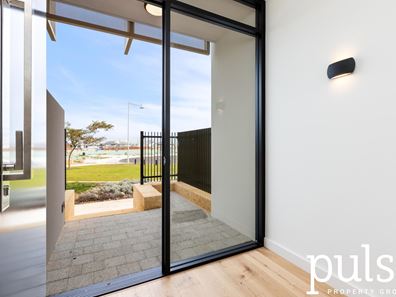 12/50 Lullworth Terrace, North Coogee WA 6163