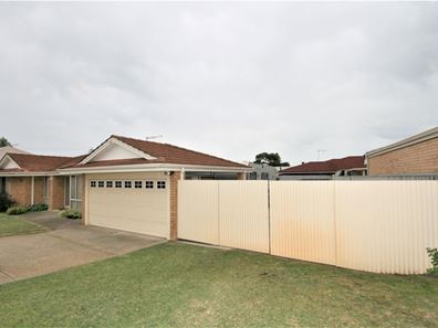 55 Houston St, Rockingham WA 6168