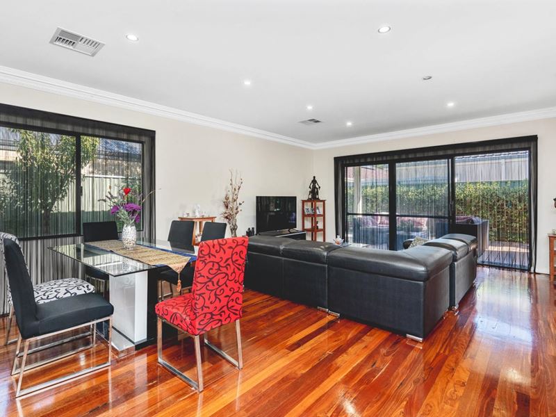 5 Tahiti Cove, Beckenham