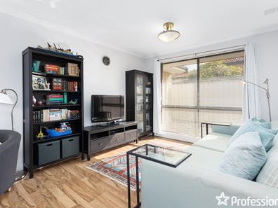 82 Sandringham Promenade, Canning Vale WA 6155