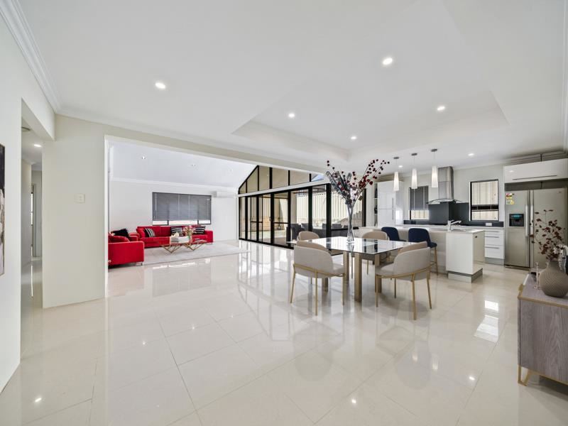 7 Fedamore Approach, Ridgewood