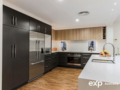 26 Emden  Link, Port Kennedy WA 6172