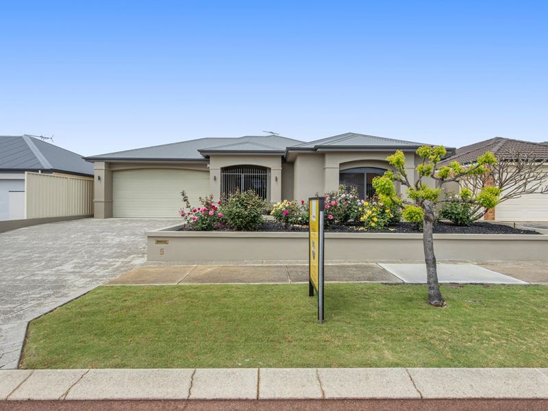 5 Fairburn Crescent, Baldivis