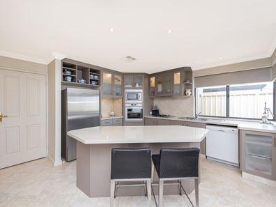 5 Fairburn Crescent, Baldivis WA 6171