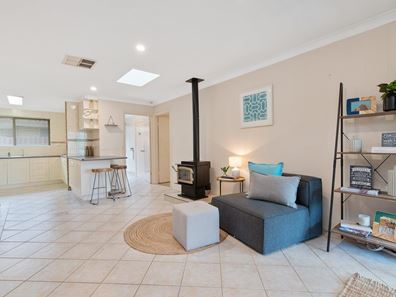 471 Warwick Road, Greenwood WA 6024