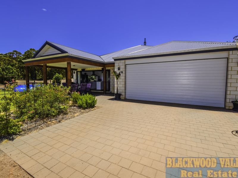 69 Lakeview Crescent, Bridgetown