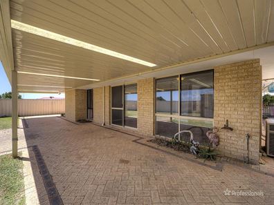 18 Beachport Retreat, Clarkson WA 6030