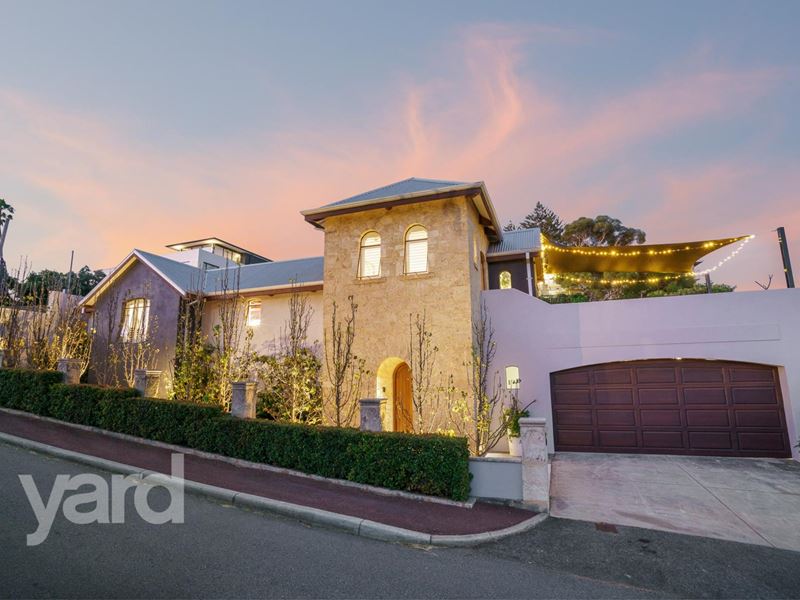 10 Hillside Road, East Fremantle
