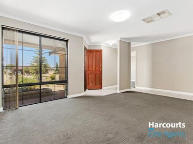 195 Currie Street, Warnbro WA 6169