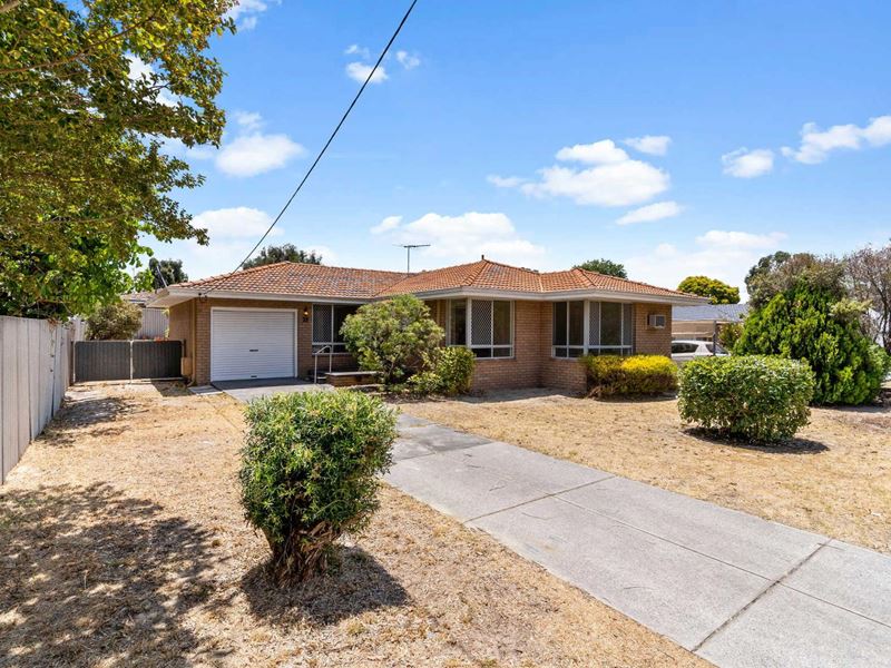 39 Lyndhurst Street, Dianella